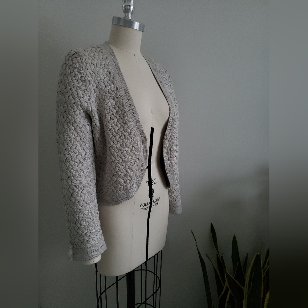 BANANA REPUBLIC silver grey basket weave knit cardigan